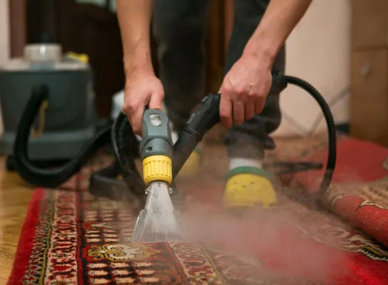 RESTAURETAPIS : Nettoyage réparation de tapis au Luxembourg : Plus de 50 ans d’expérience au service de la restauration de tapis et de tapisserie au Luxembourg. Réparation de lisières, franges. Relainage. Création de teinte, ravivement des couleurs, traitement des trames, dépoussiérage / dessablage  .de tapis …. au Luxembourg